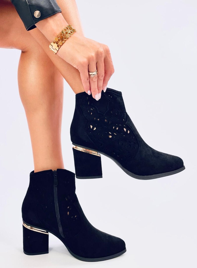 Buty na obcasie